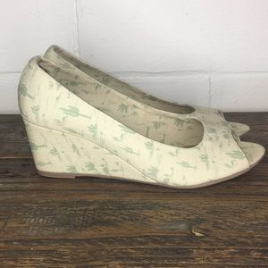Movmt The People's Movement Eco Hip Shoes Wedge